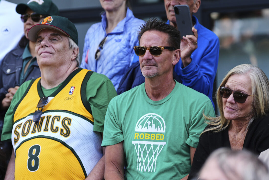 Vegas, Seattle step closer to getting NBA teams